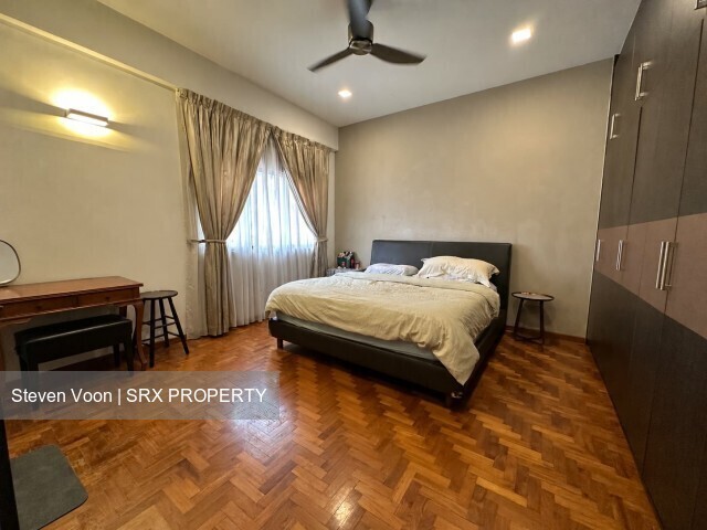 Florence Road (D19), Terrace #633943611